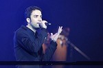 Geryeh Dar Mah (Remix Mehdi HajiAbadi) by Benyamin Bahadori
